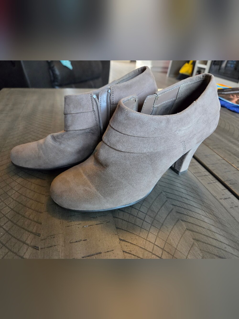 Women’s Taupe Suede Heeled Booties Aerosoles